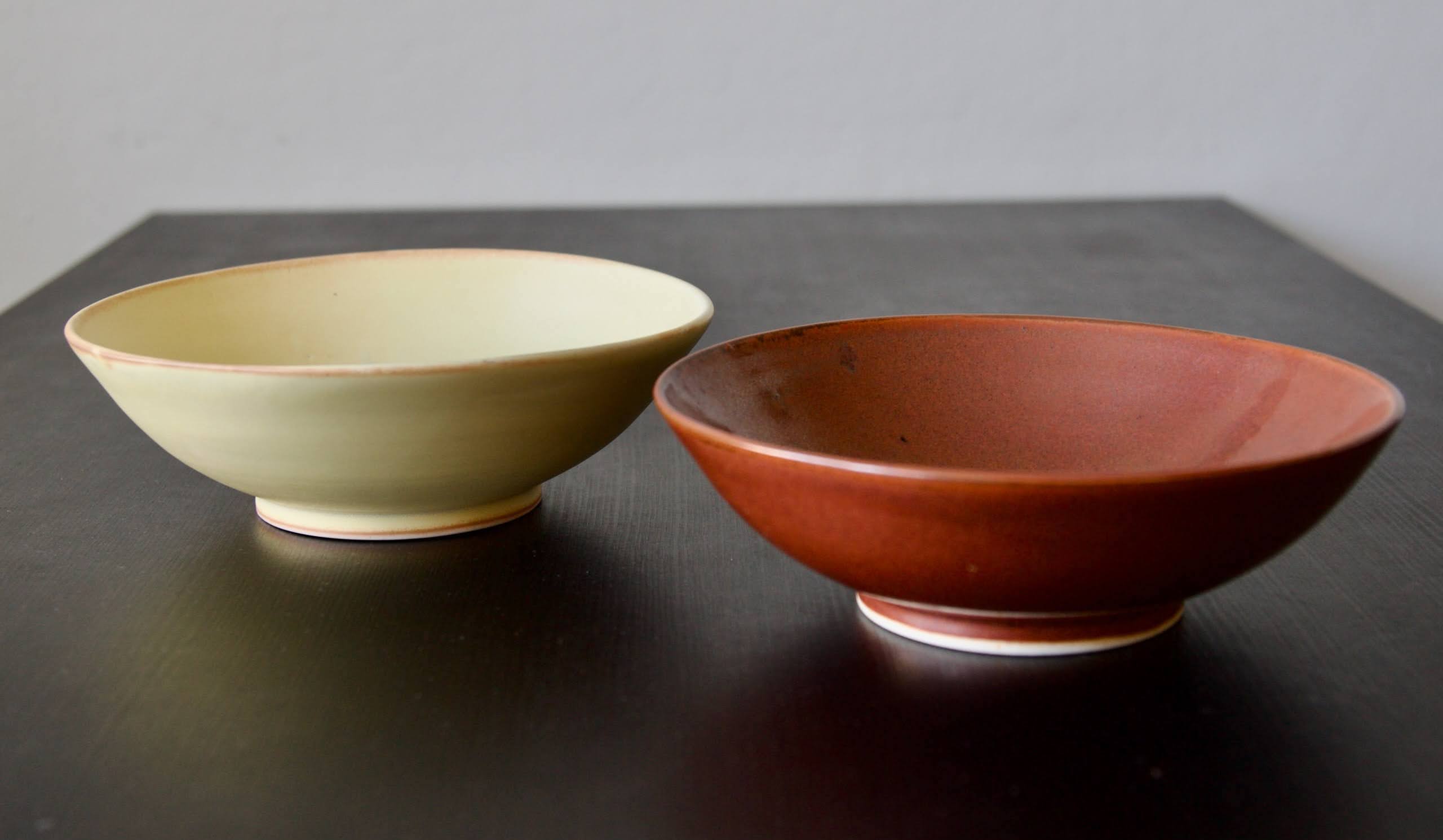 Serving bowls, 3 pounds